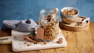 Ein Rezeptbild: Salat Granola