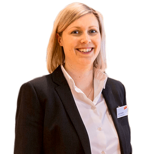 Julia – Filialgeschäftsführerin