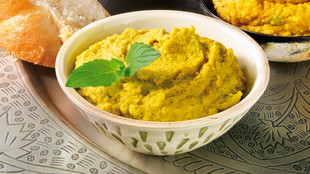 Curry Hummus mit Minze