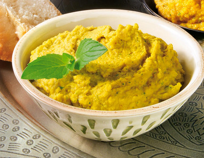 Curry Hummus mit Minze