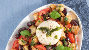 Burratina Tomaten mit Knoblauch-Röstbrot