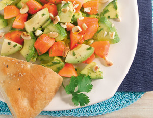  Papaya-Avocado-Salat mit frischem Koriander