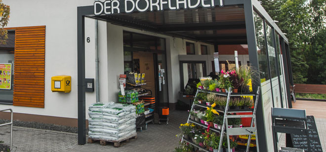 Eingang tegut... Lädchen Schönstadt