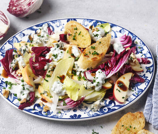 Chicoree Salat mit Roquefort