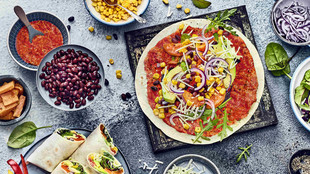 Gemüse-Burritos mit Süßkartoffeln und Bohnen