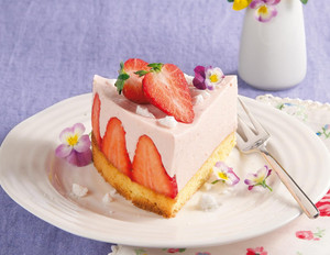 Kleiner Erdbeer-Cheesecake