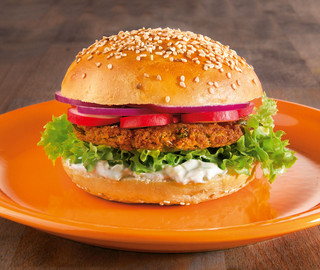 Couscous Burger mit Zaziki 