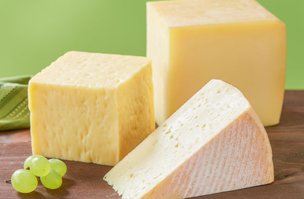 drei verschiedene Käse