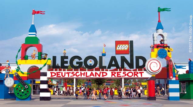 Eingangsportal des Legoland Deutschland