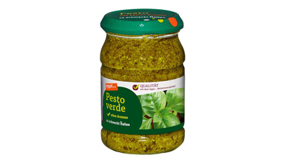 ein Glas Tegut Pesto Verde