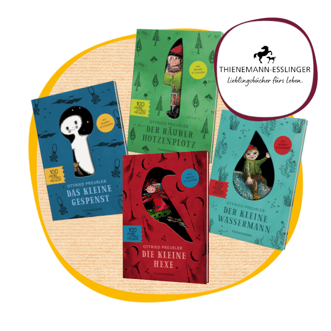 EIn Buchpaket mit den folgenden Büchern: Die kleine Hexe, Der Räuber Hotzenplotz, Das kleine Gespenst und Der kleine Wassermann