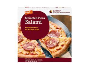 Darstellung von Steinofen-Pizza Salami