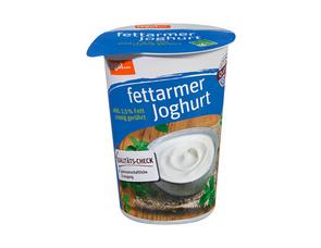 Darstellung von fettarmer Joghurt mild, 1,5% Fett