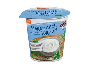 Darstellung von Magermilch Joghurt 0,1% Fett