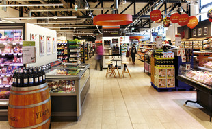 Neues Ladenkonzept des tegut Lebensmittel Supermarkt in Wiesbaden, Innenaufnahme