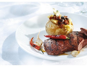 Würzig marinierte Bio-Entrecote-Steaks vom Rind