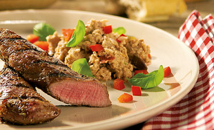 Mariniertes Lammfilet vom Grill mit Auberginencreme 