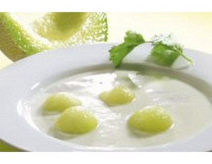 Scharfe Melonen-Kokossuppe